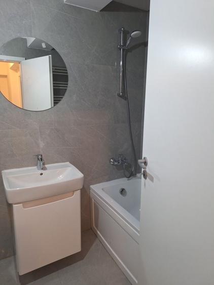 Apartament cu 2 camere decomandat în Chiajna