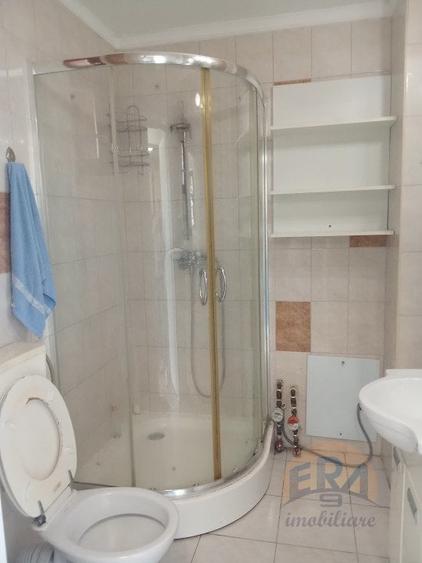 Apartament cu 2 camere decomandat, mobilat în Cantemir