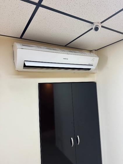 Spațiu comercial, de 80 mp, în Central