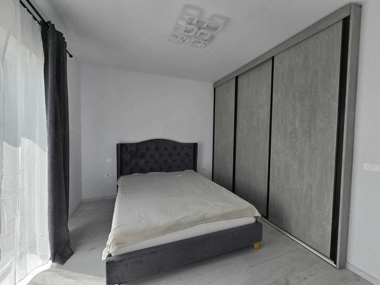 Apartament cu 2 camere decomandat în Metalurgiei