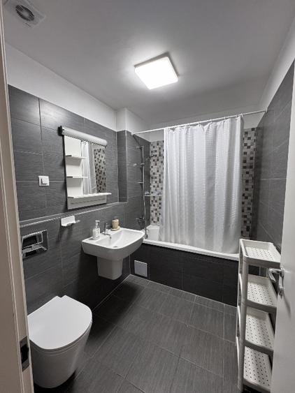 Apartament cu 2 camere semidecomandat în Central