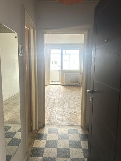 Garsonieră decomandată în Veteranilor