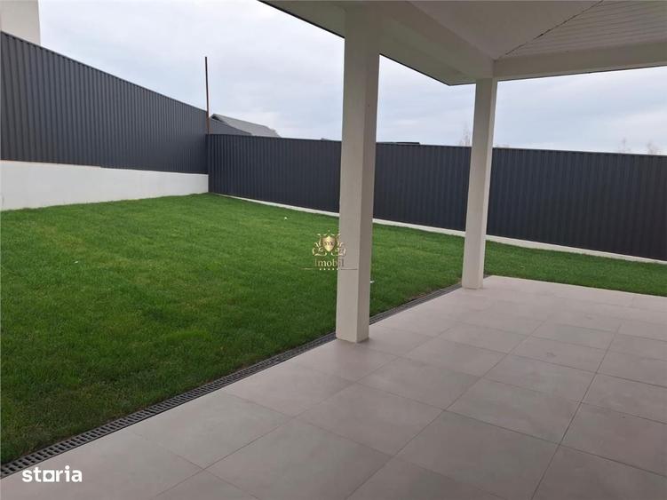 Casă cu 4 camere cu Teren 500 Mp în Bucium