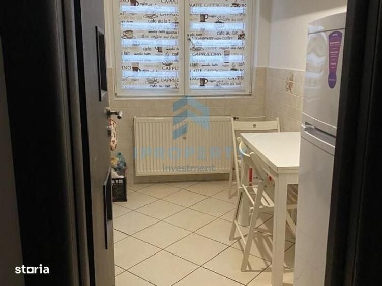 Apartament cu 4 camere decomandat în Veteranilor
