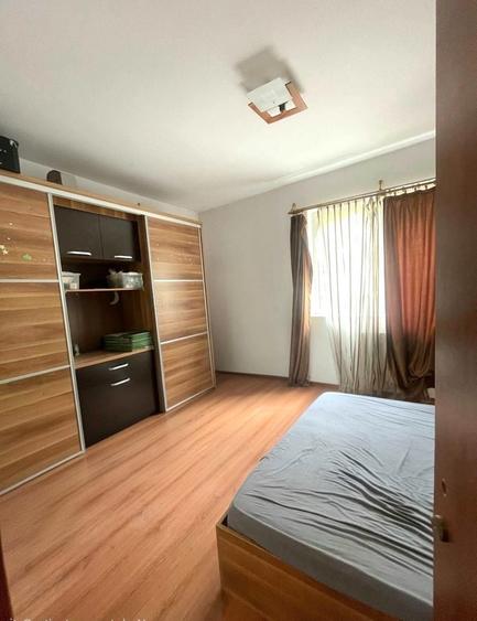 Apartament cu 2 camere decomandat în Andrei Mureșanu