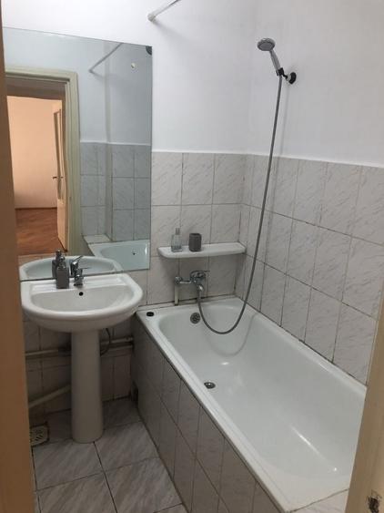 Garsonieră decomandată în Alexandru cel Bun