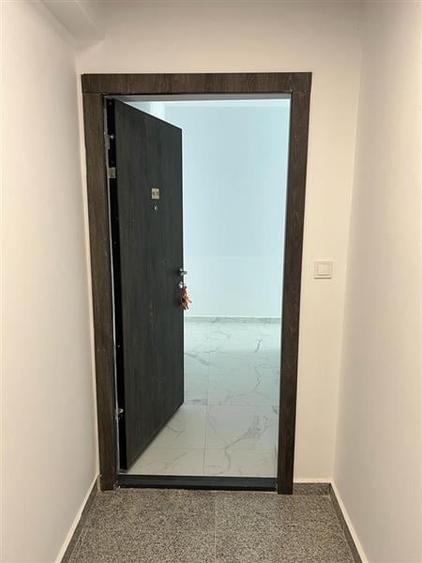 Apartament cu 3 camere decomandat în Rahova