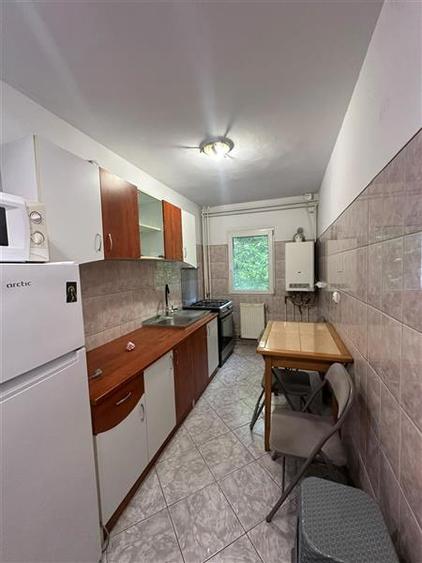 Apartament cu 2 camere decomandat în Gară