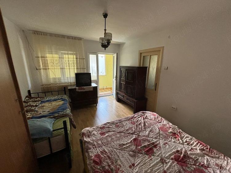 Casă cu Teren 1000 Mp în Central