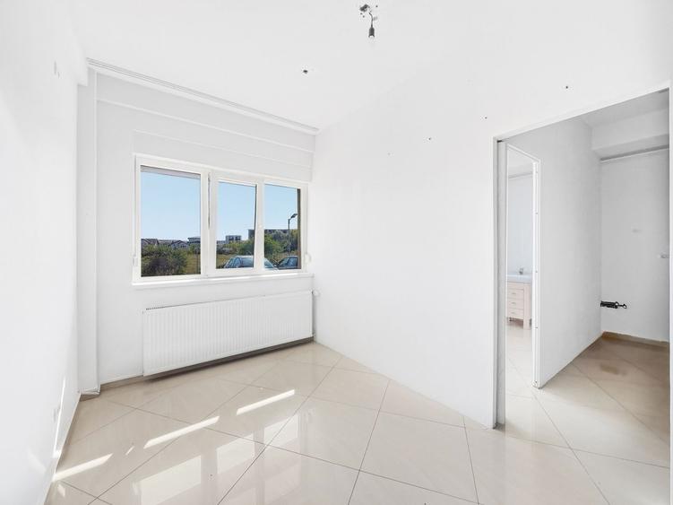 Apartament cu 2 camere semidecomandat în Braytim