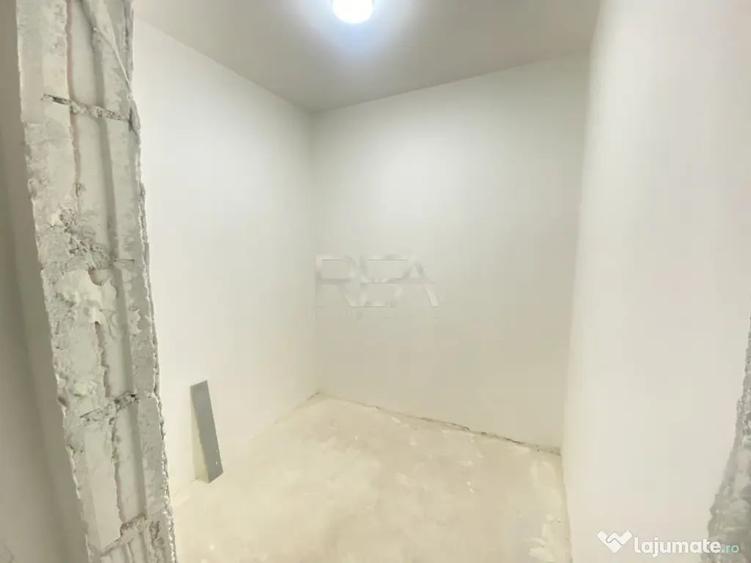 Apartament cu 3 camere decomandat în 13 Septembrie