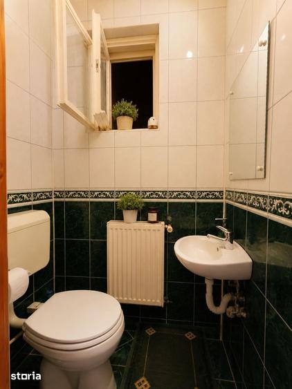 Apartament cu 3 camere decomandat, mobilat în Central