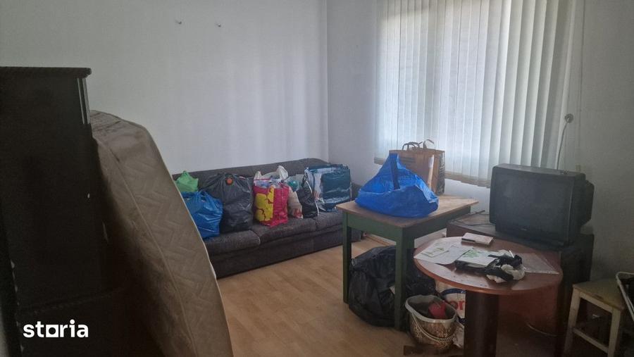 Casă cu 5 camere cu Teren 350 Mp în Bucureștii Noi