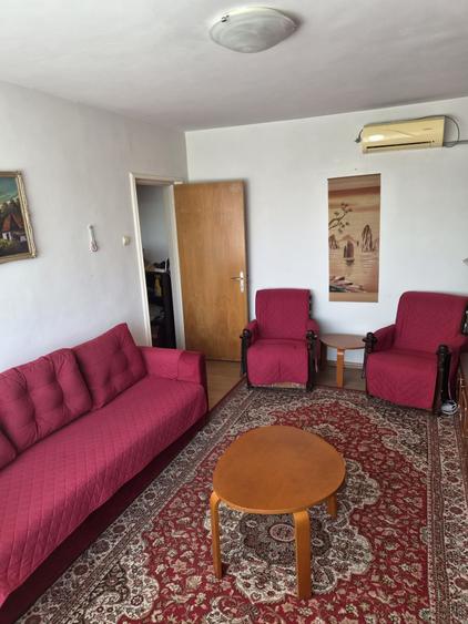 Apartament cu 2 camere decomandat în Berceni