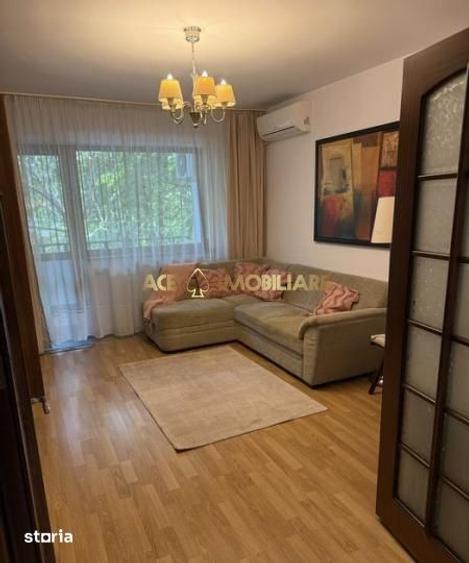 Apartament cu 2 camere, mobilat în Aviatorilor