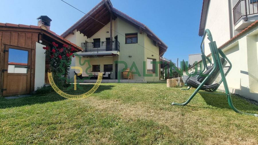 Casă individuală cu 5 camere cu Canalizare în Șelimbăr