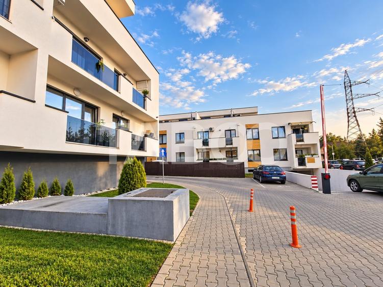 Apartament cu 2 camere semidecomandat, mobilat în Turnișor