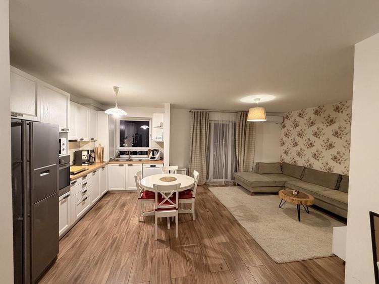 Apartament cu 3 camere decomandat în Șelimbăr