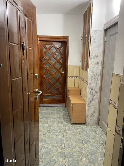Apartament cu 3 camere în Vatra Luminoasă