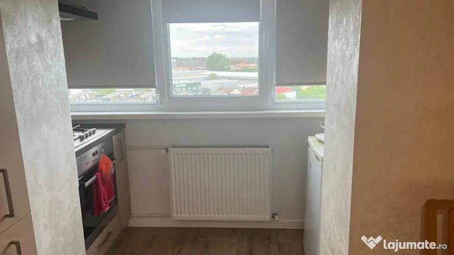 Apartament cu 2 camere decomandat în Sud