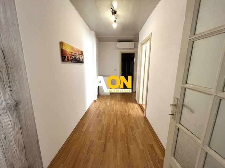 Apartament cu 3 camere decomandat, mobilat în Cetate