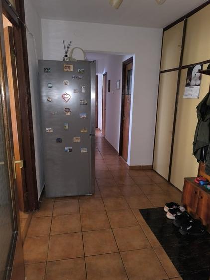 Apartament decomandat în Militari