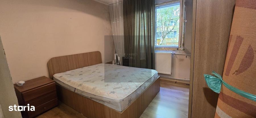 Apartament cu 2 camere semidecomandat în Cișmigiu