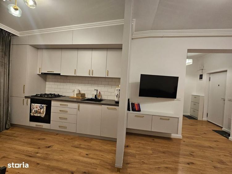 Apartament cu 2 camere decomandat în Ipotești