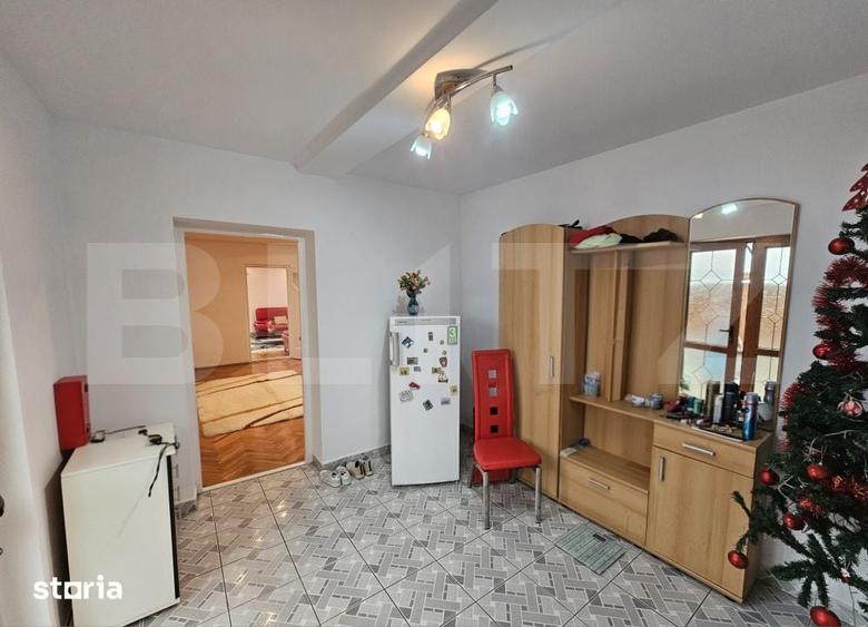 Casă cu 4 camere cu Teren 870 Mp în Central