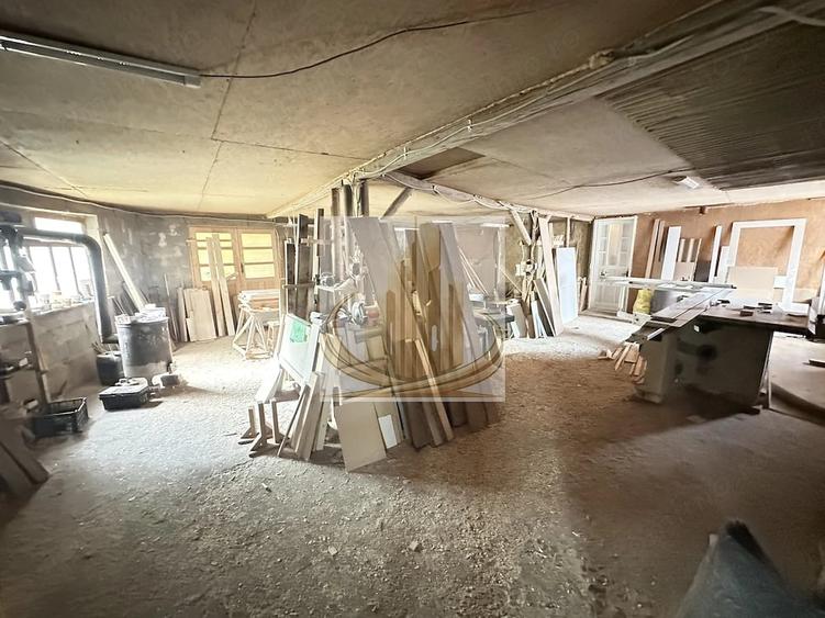 Casă cu 4 camere cu Teren 1000 Mp în Dofteana