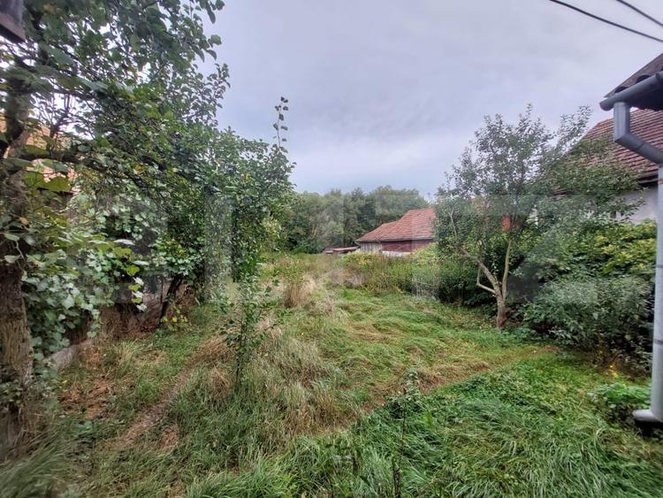 Casă individuală cu 3 camere cu Canalizare în Cornești