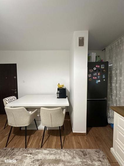 Apartament cu 2 camere semidecomandat în Micro 16
