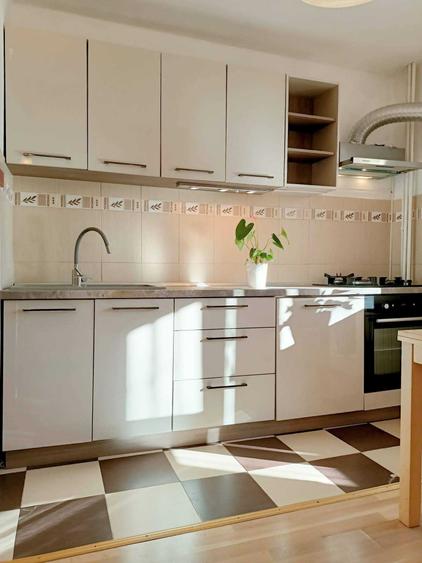 Apartament cu 2 camere decomandat în Dristor