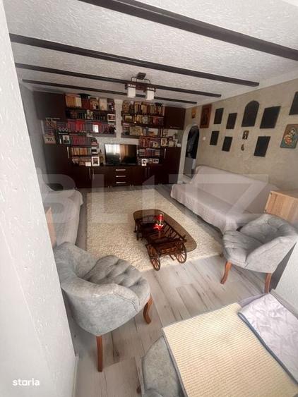 Apartament cu 3 camere decomandat în Central