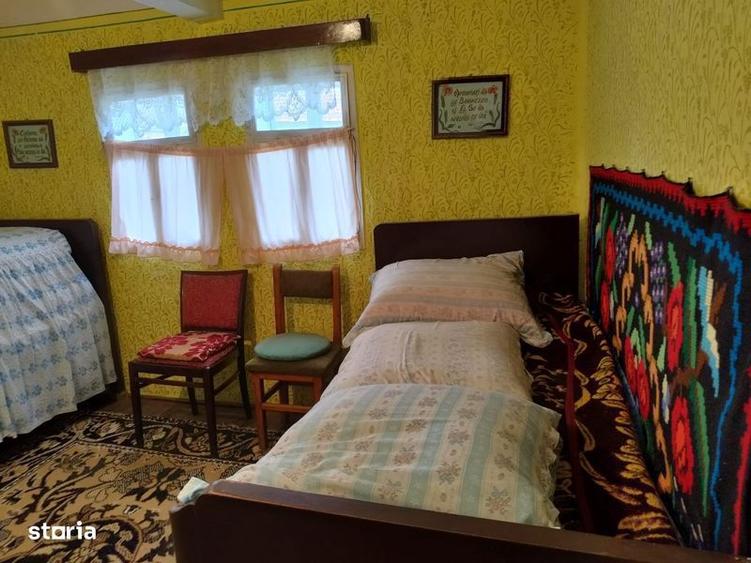 Casa cu pamant de vanzare in Satul Berechiu - 2