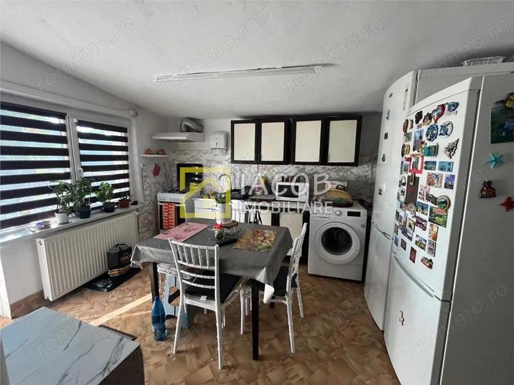 Casă cu 3 camere cu Teren 1010 Mp în Central