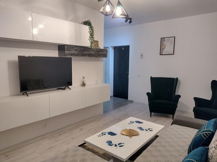 Apartament cu 2 camere decomandat în Chiajna