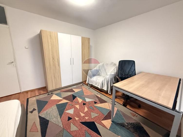 Apartament cu 3 camere decomandat, mobilat în Mănăștur