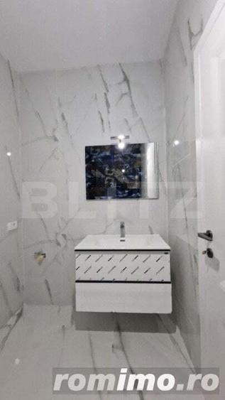 Apartament cu 3 camere semidecomandat în Dumbrăvița