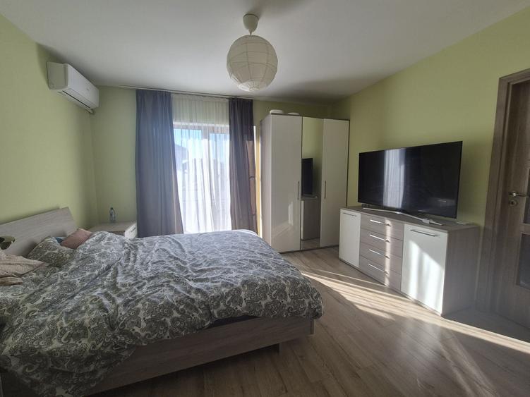 Casă cu 4 camere în Ludoș