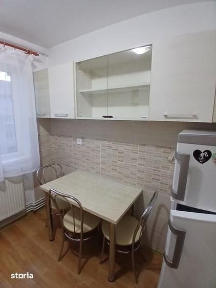 Apartament de inchiriat - 1