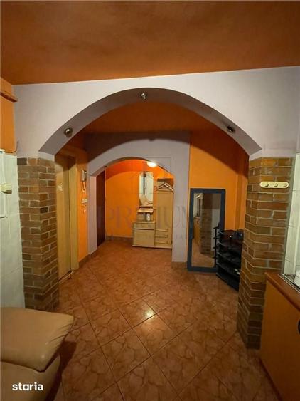 Apartament cu 3 camere decomandat în Circumvalațiunii