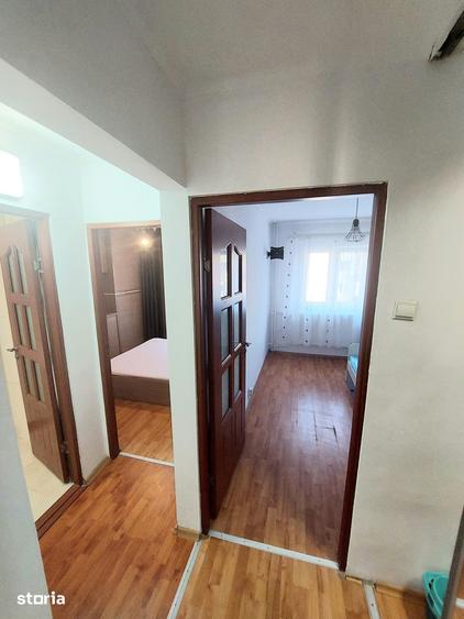 Apartament cu 3 camere decomandat în Decebal