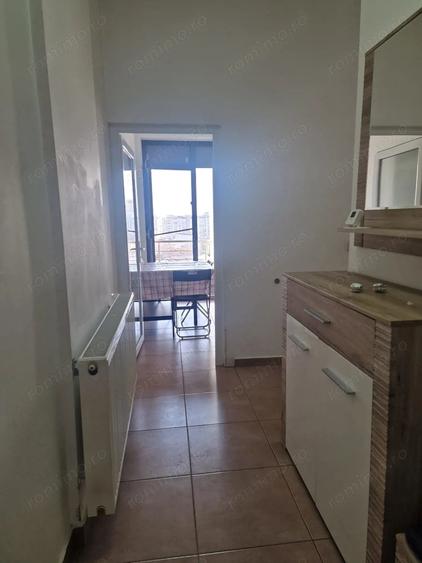 Apartament cu 3 camere decomandat, mobilat în Mărășești