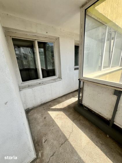 Apartament cu 3 camere decomandat în Vatra Luminoasă