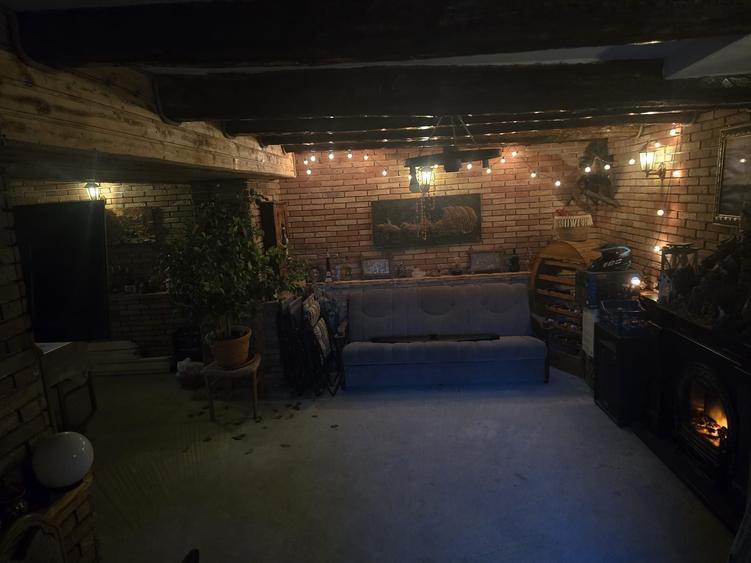Casă cu 3 camere în Ștefănești