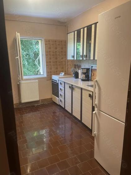 Apartament cu 3 camere decomandat în Șagului
