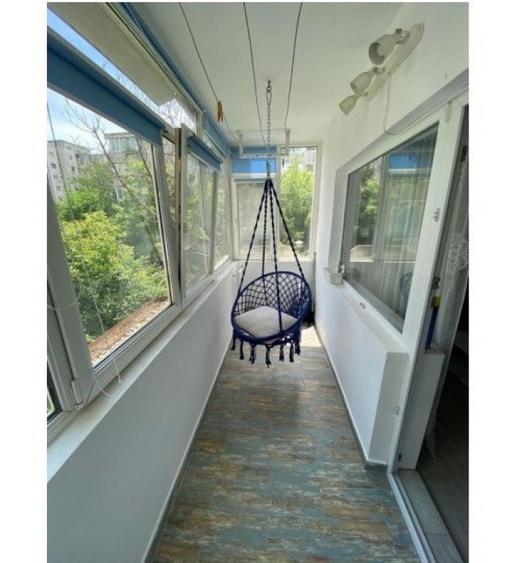Apartament cu 3 camere decomandat în Tineretului