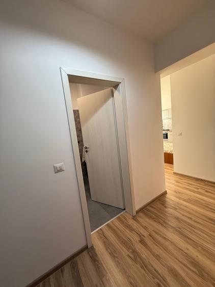 Garsoniera moderna in bloc nou, centrala proprie la 3 minute de metrou - 4
