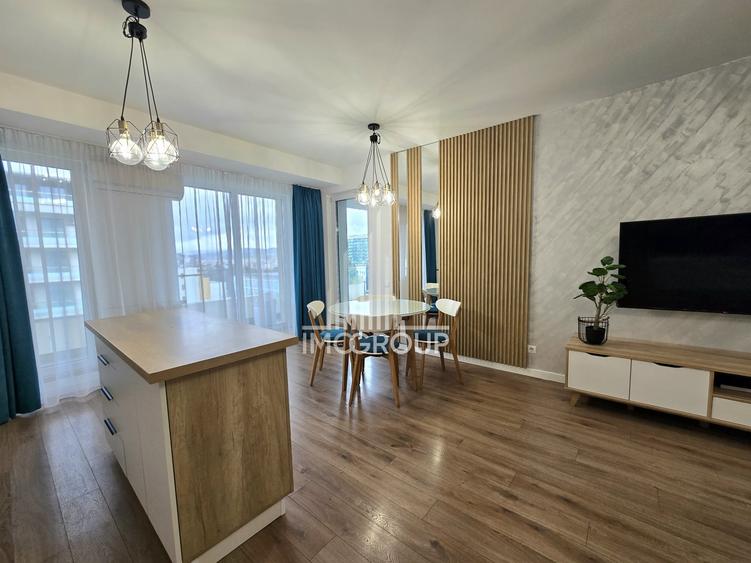 Apartament cu 3 camere semidecomandat, mobilat în Gheorgheni